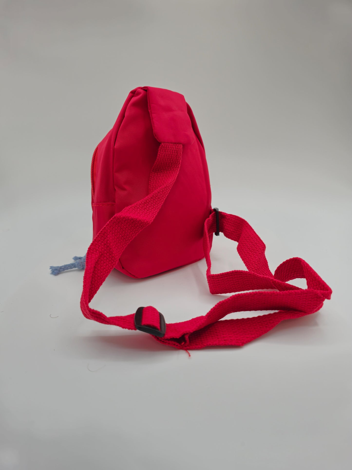 Cute Teddy Bear Mini Backpack – Kids’ Cartoon-Themed Small Backpack (Available in Red, Pink, Yellow,Blue)