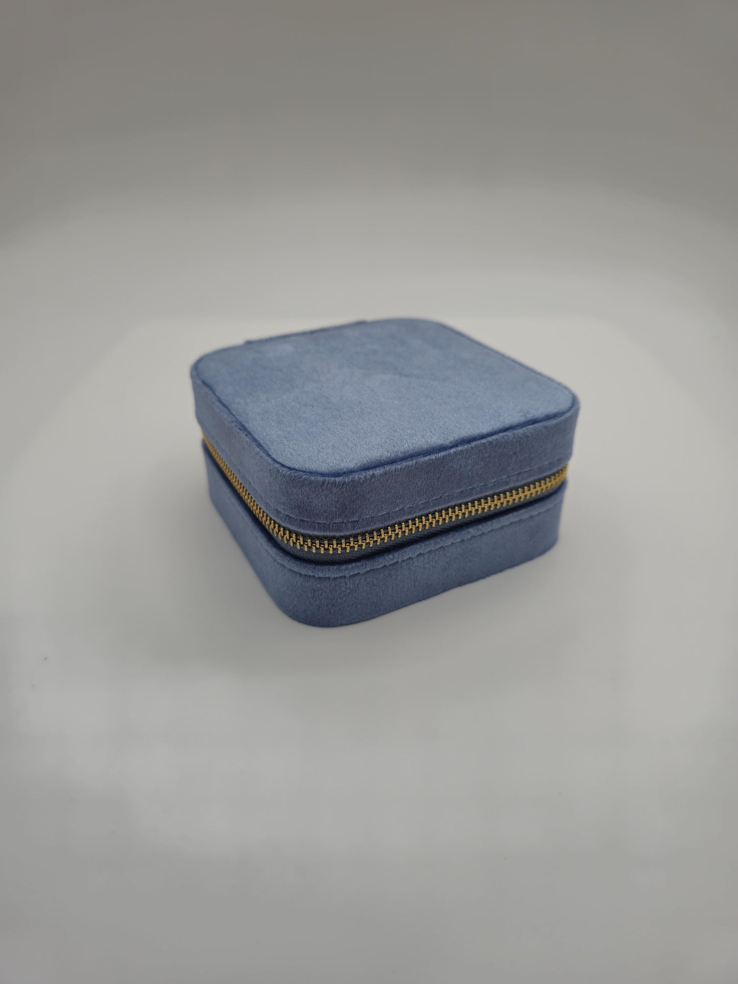 Travel Jewelry Organizer – Portable Jewelry Box with Zipper for Rings, Earrings & Necklaces