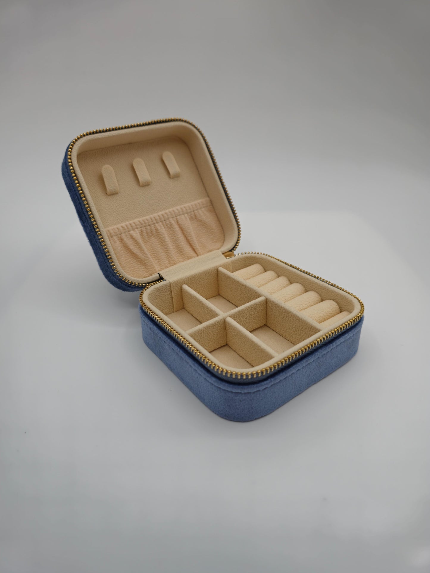 Travel Jewelry Organizer – Portable Jewelry Box with Zipper for Rings, Earrings & Necklaces