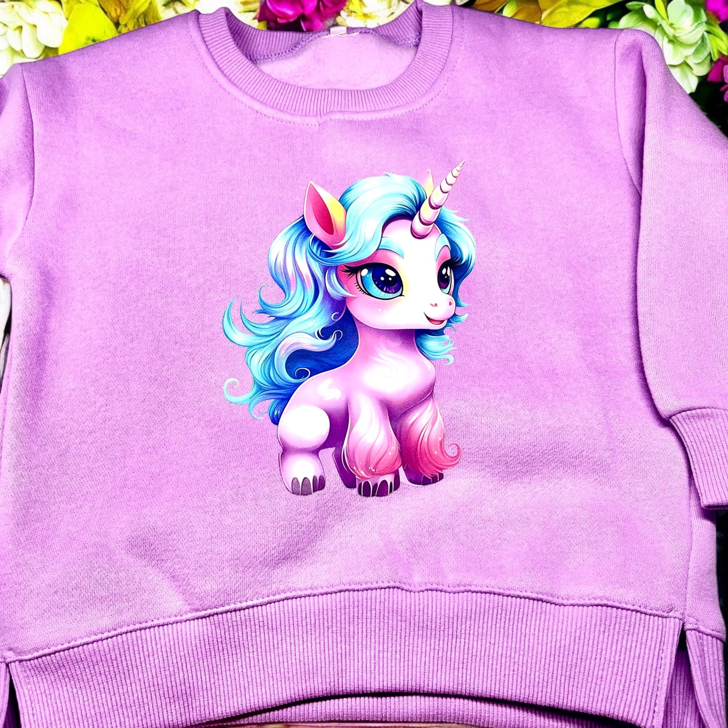 Unicorn lover sweatshirt for kids, customized sweater, gift for unicorn lovers, unicorn design sweatshirt, Birthday Girl, Magical Unicorn
