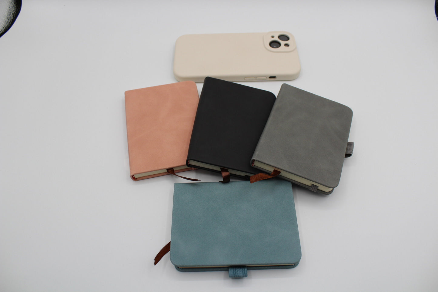 Faux Leather Small Pocket Notebook, Luxurious Velvet Notebook for Capturing Your Grand Ideas on the Go, Perfect Present for Everyone