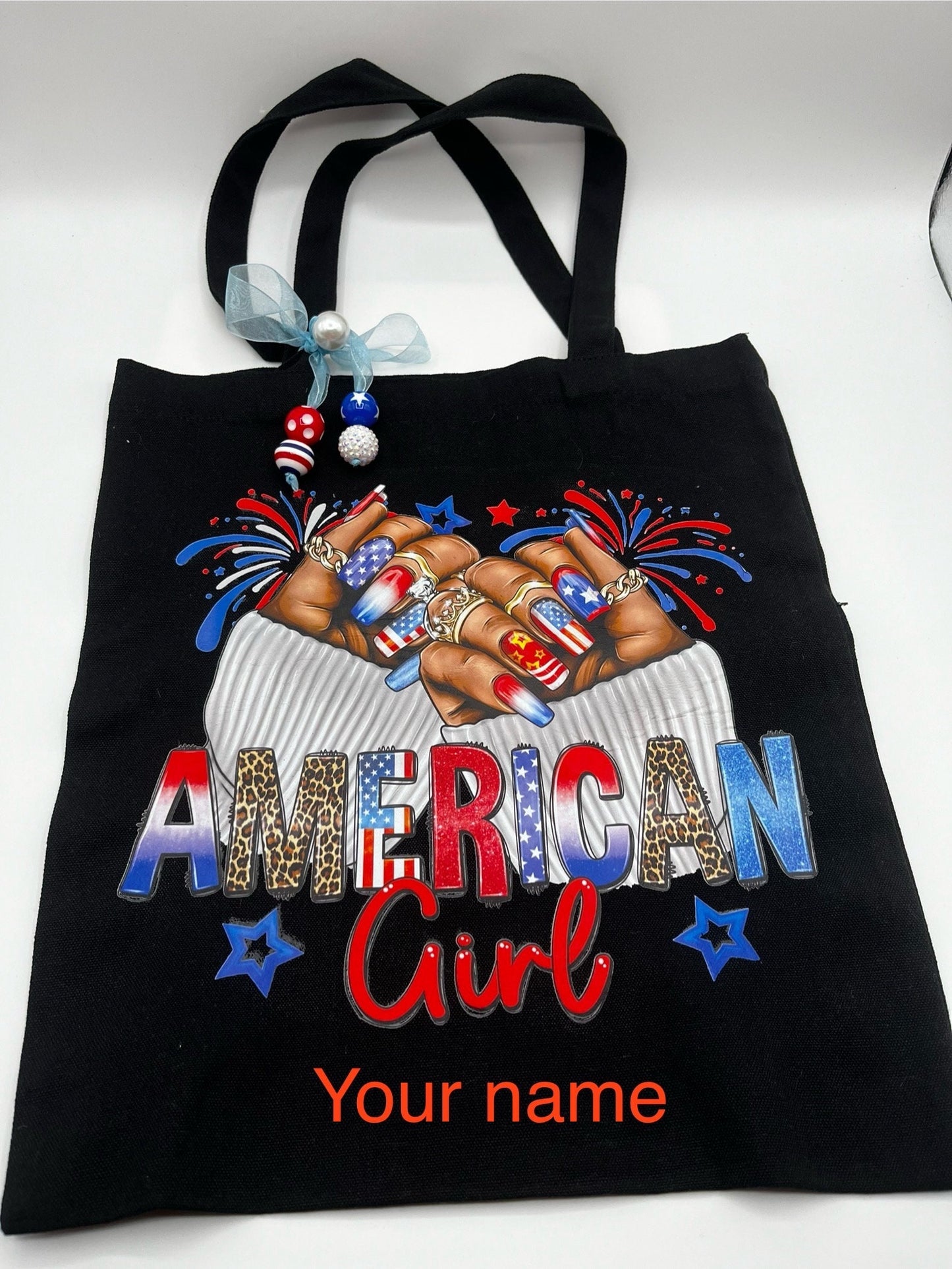Chic Personalized Tote - Thoughtful Gifts for Mom and Birthday Celebrations, Customizable Canvas Bag - Unique Gift for Her & Stylish Shopper