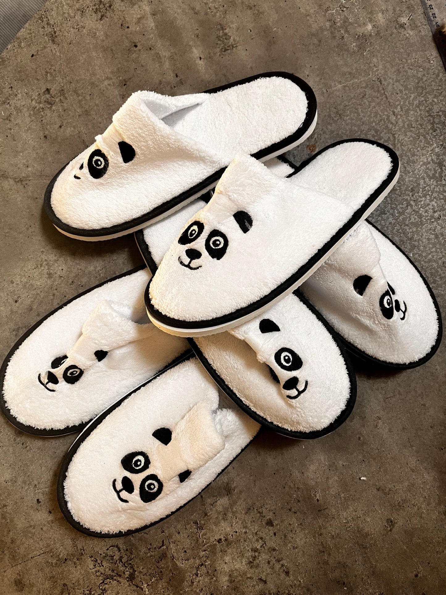 Personalized Fluffy Kids Slippers: Cozy Birthday Gift for Spa Parties, Teenagers & Birthday Celebrations, Customized Plush Slippers for Kids
