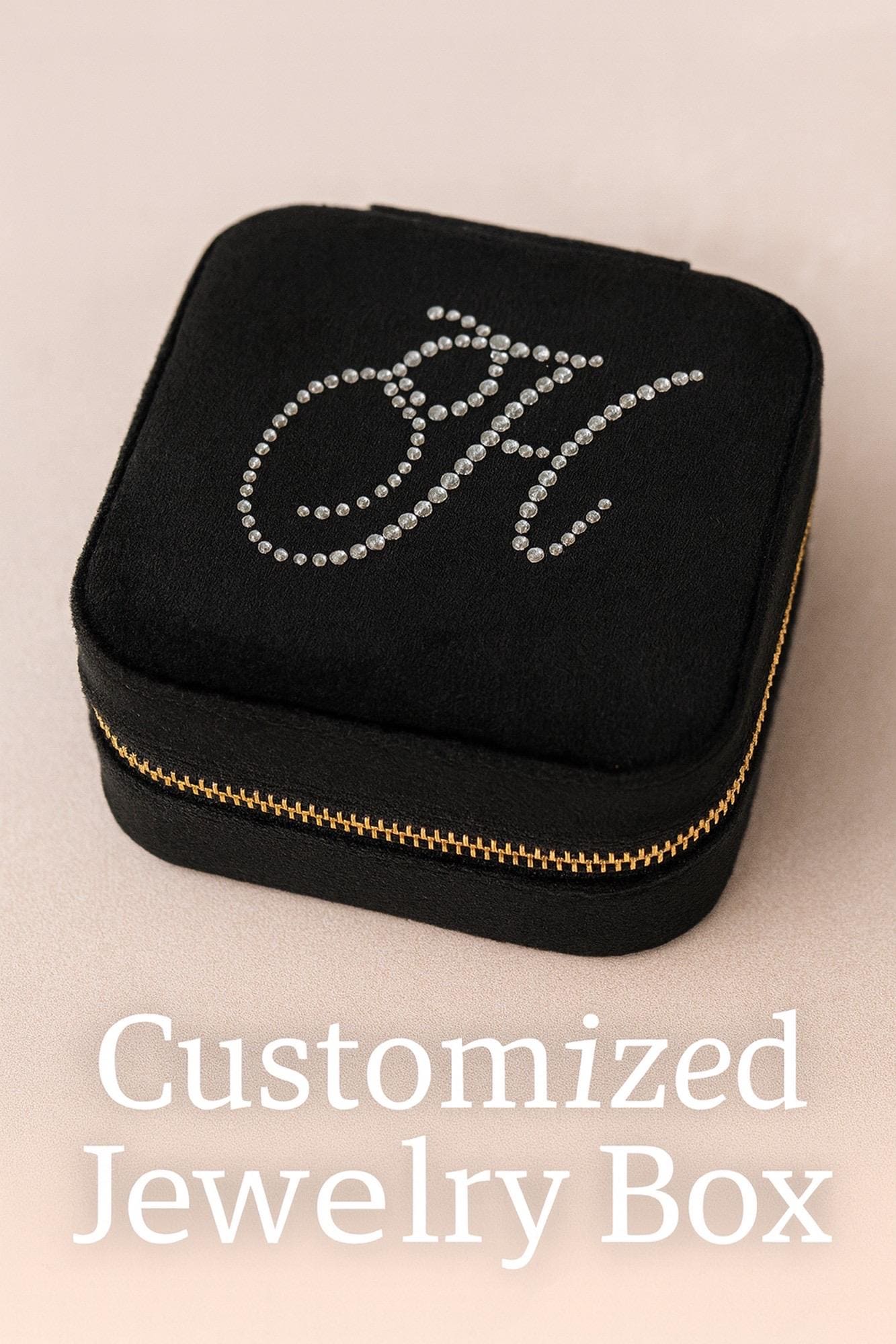 Bride Jewelry Box Bride Gift Box Mrs Jewelry Box Personalized Bridal Shower Gift for Bride Honeymoon Gift Travel Case