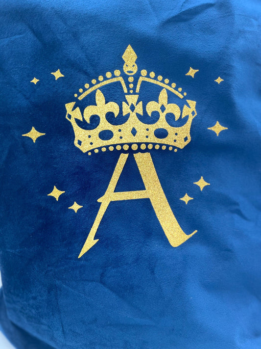 Regal Velvet Pillowcases, Custom Glittery Letters for a Luxurious Queen Vibe, Glamorous Personalized Pillowcases Custom for Elegant Décor