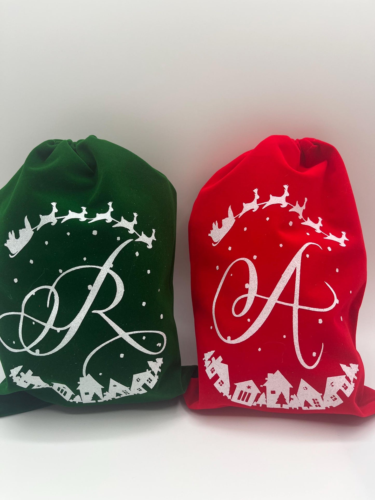 Christmas set for family party, corporate party, gift set, Festive Family and Corporate Christmas Party Set for Celebrations, Gift Bundle