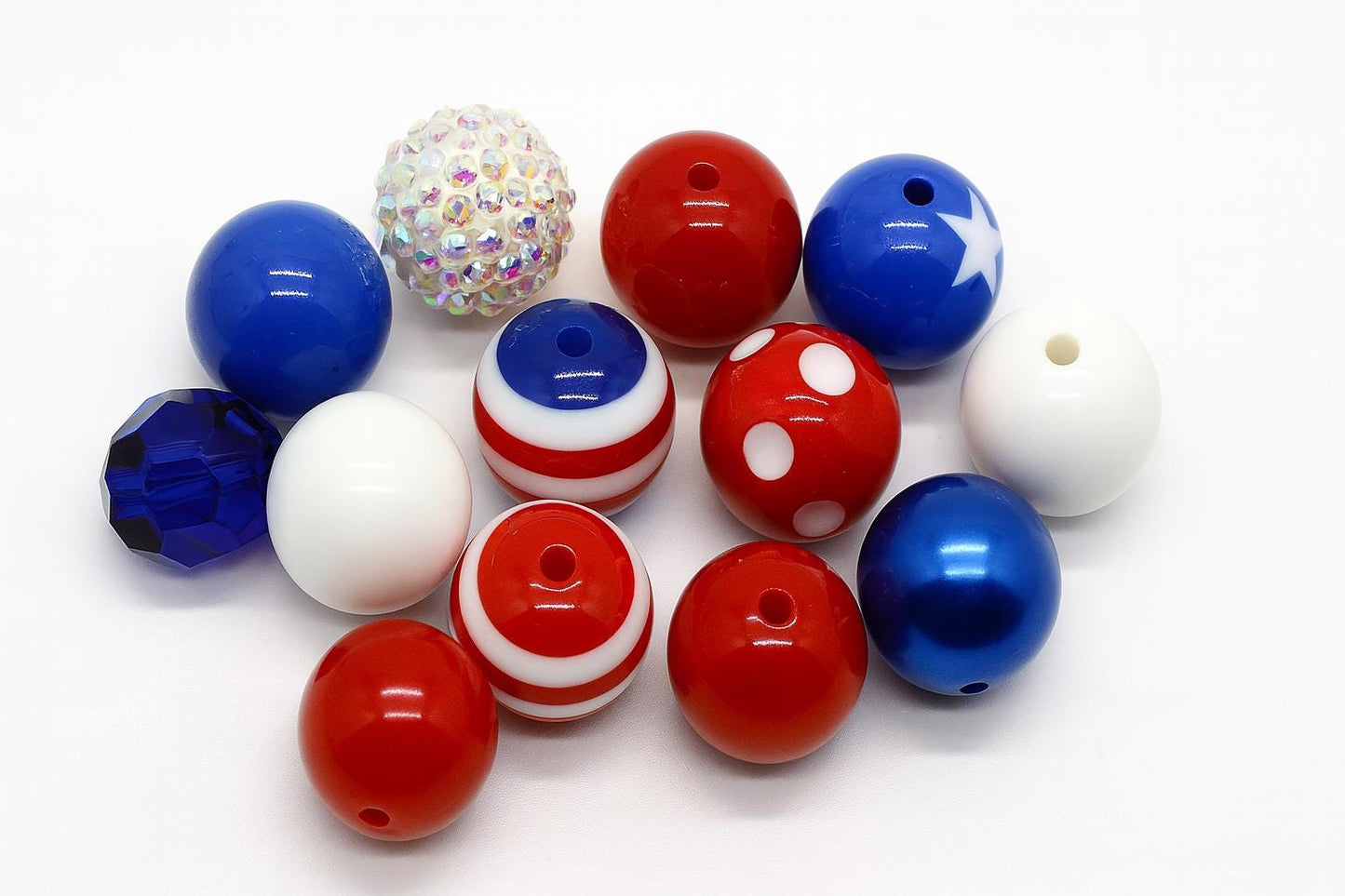 20mm Bubblegum Beads – Chunky Acrylic Beads Red White Blue for Crafts (20 pcs)