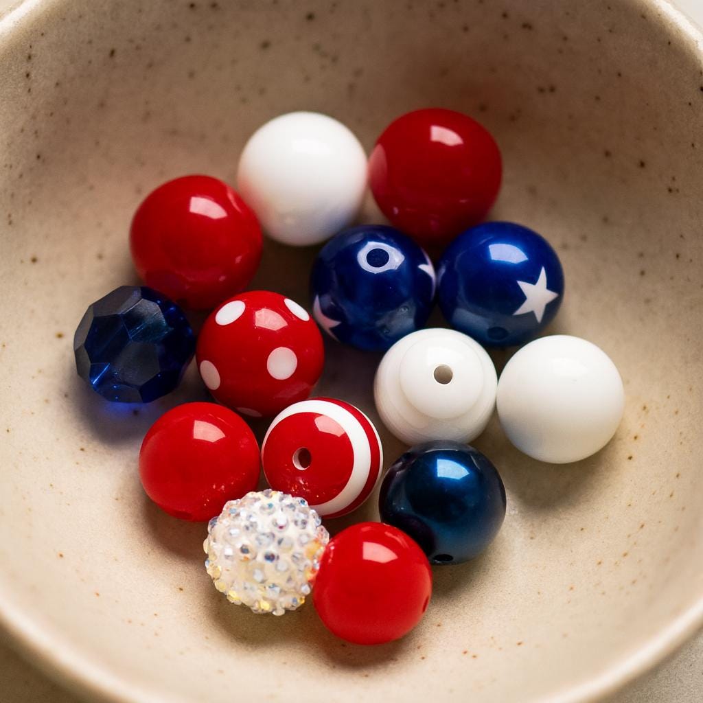 20mm Bubblegum Beads – Chunky Acrylic Beads Red White Blue for Crafts (20 pcs)